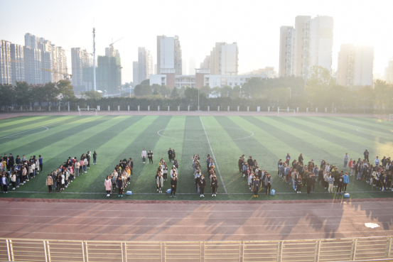 艺传学院成功举办2018年冬季运动会